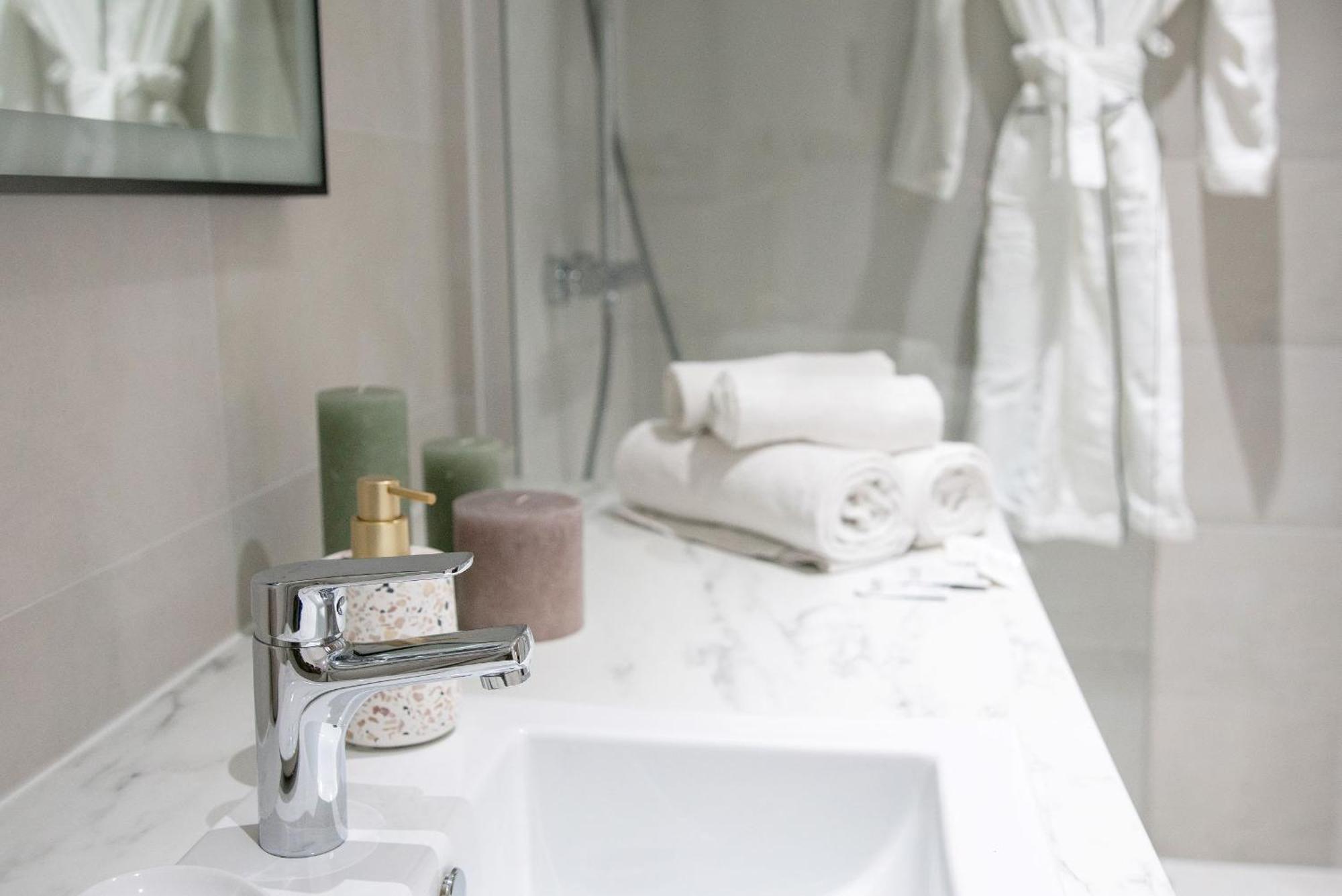 Central Paris & Montorgueil - 1Br - Cityapartmentstay Bagian luar foto